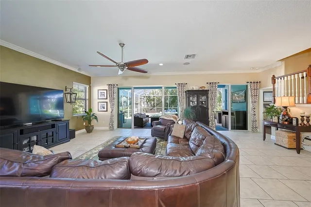 $4,900 | 613 Manns Harbor Drive, Apollo Beach, FL 33572