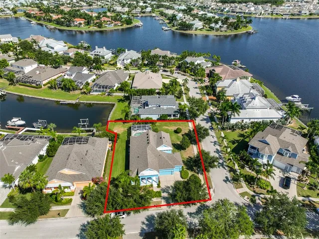 $4,900 | 613 Manns Harbor Drive, Apollo Beach, FL 33572