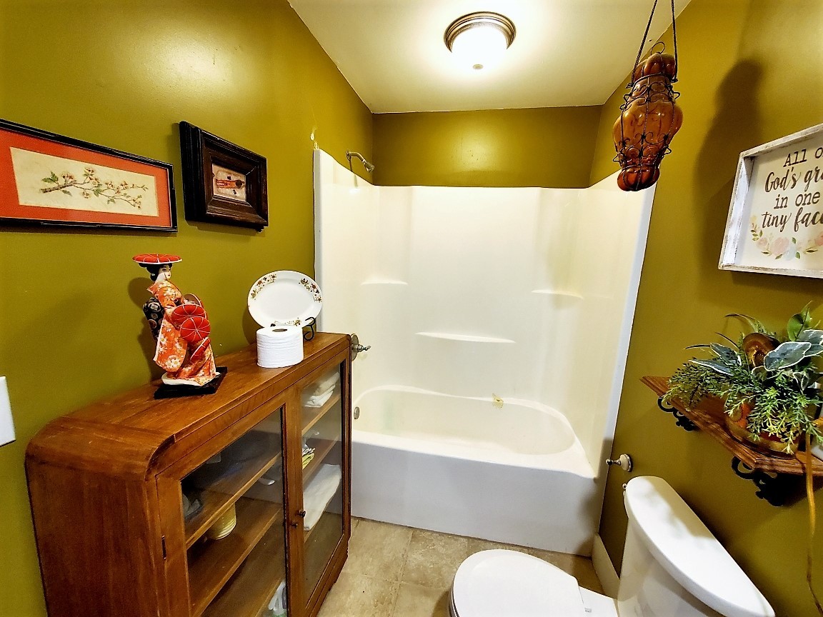 563 Hebron Road Bruceton, TN 38317 - Photo 43 of 70 Gallery Image 43