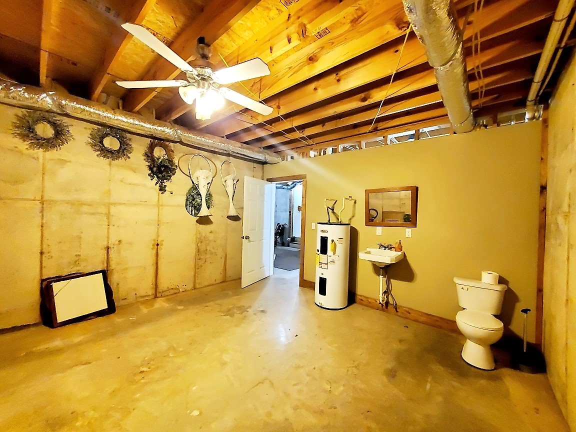 563 Hebron Road Bruceton, TN 38317 - Photo 48 of 70 Gallery Image 48
