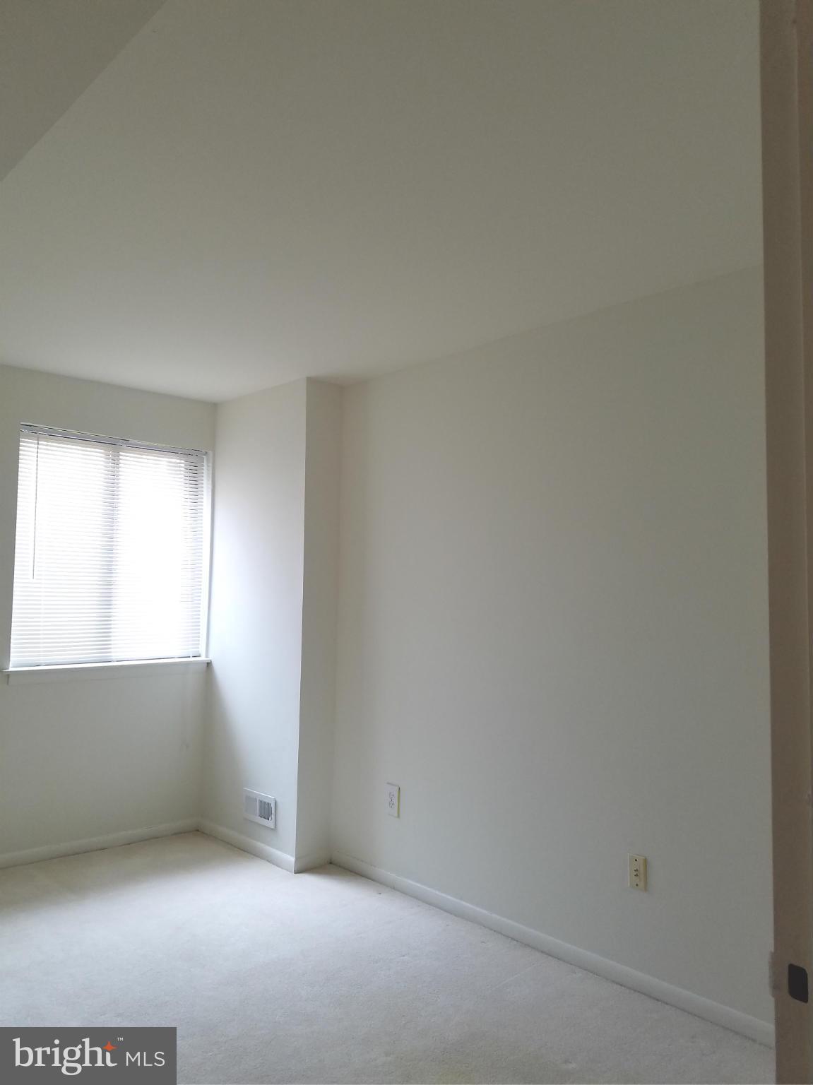 11244 Chestnut Grove Square, Unit 30 Reston, VA 20190 - Photo 14 of 21 2nd Bedroom is 9x13