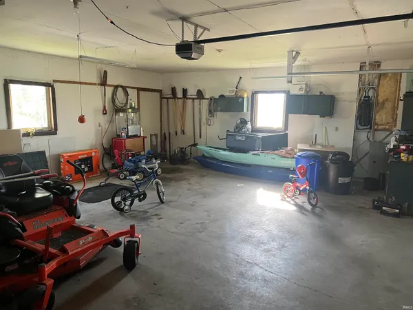 $350,000 | 7388 West 650 North, Bryant, IN 47326
