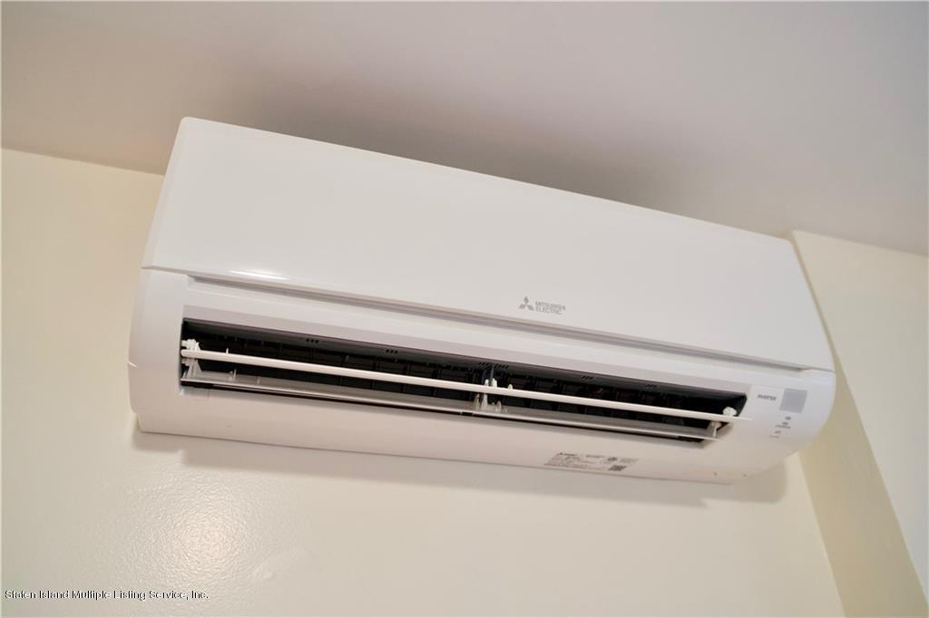 298 Harbor Road Staten Island, NY 10303 - Photo 8 of 23 GetMedia (18)