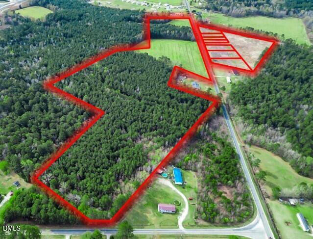 378 Rozier Church Road Lumberton, NC 28360 - Photo 2 of 10