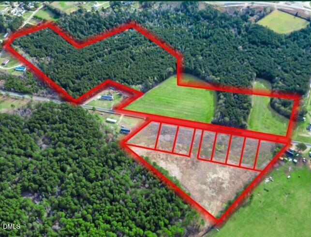 378 Rozier Church Road Lumberton, NC 28360 - Photo 3 of 10