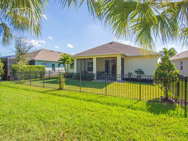 $515,000 | 3671 Wild Banyan Way, Vero Beach, FL 32966