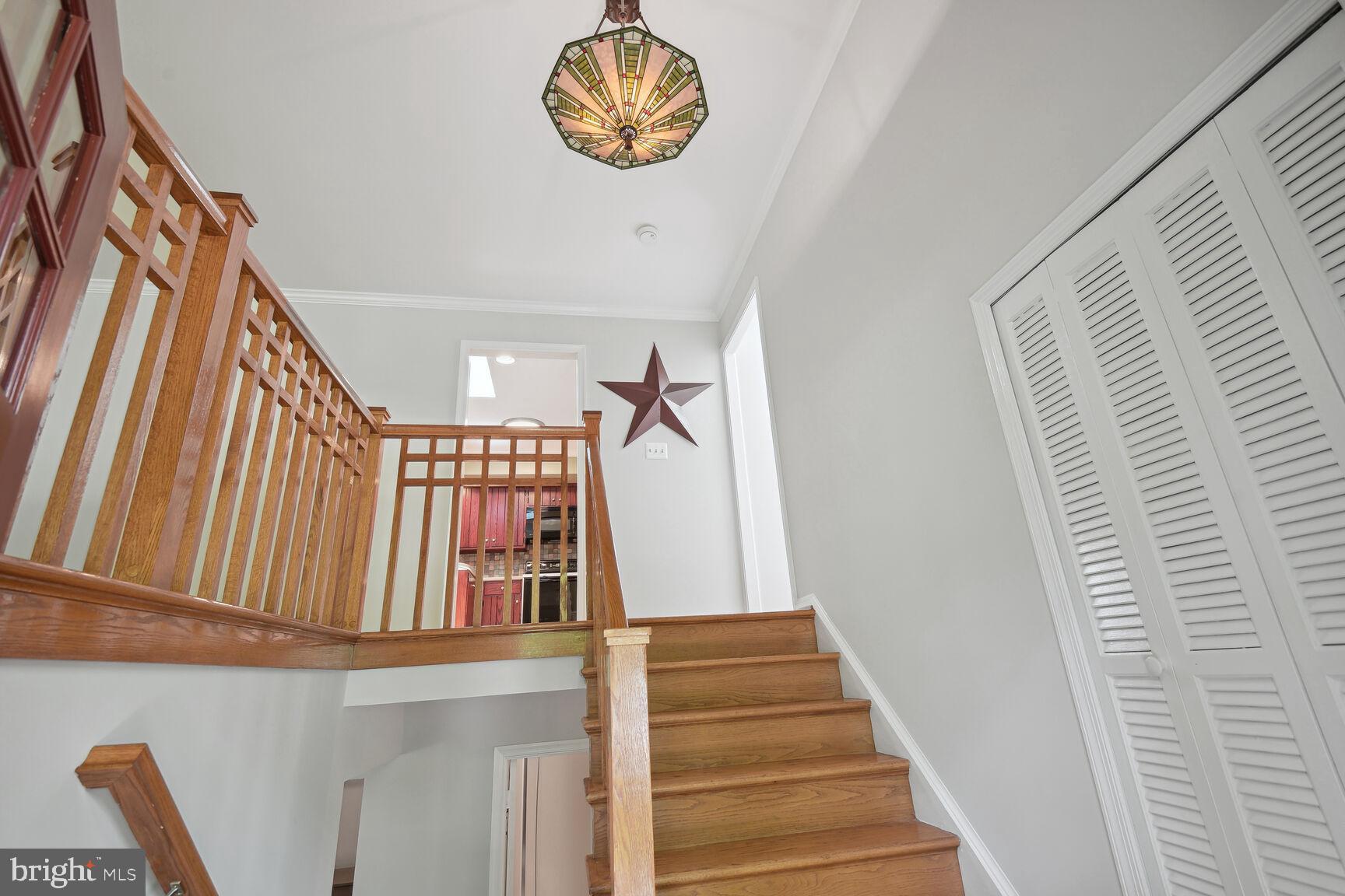 2270 Glenmore Terrace Rockville, MD 20850 - Photo 5 of 30