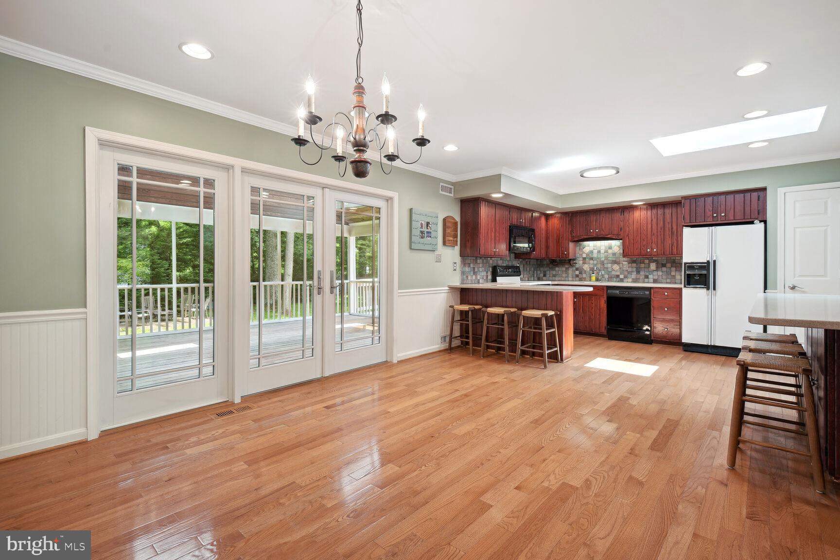 2270 Glenmore Terrace Rockville, MD 20850 - Photo 9 of 30