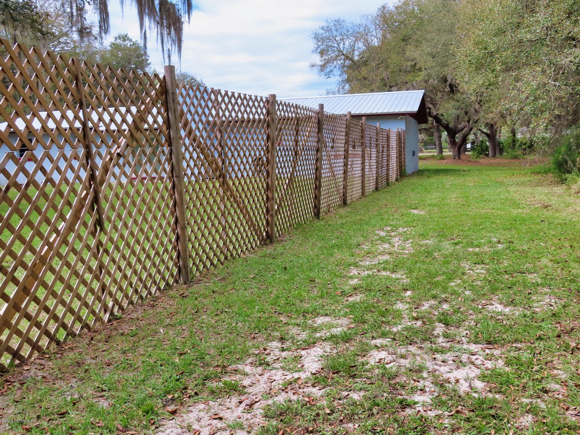 128 Hoover Road Palatka, FL 32177 - Photo 7 of 55 Fully fenced backyard...