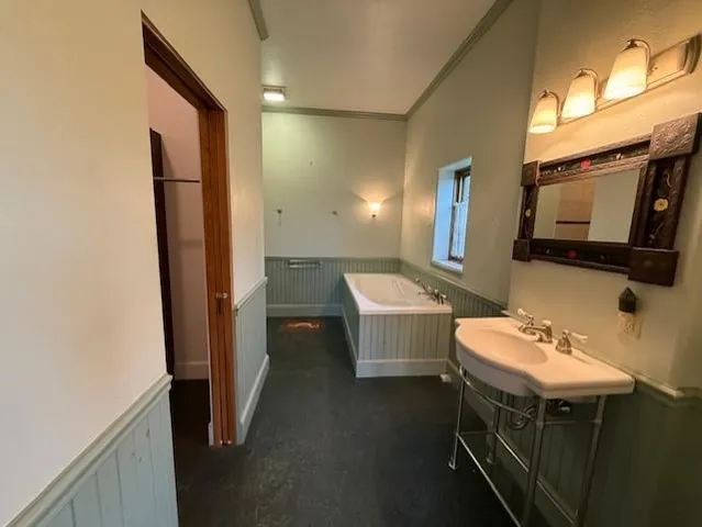 $3,700 | 96 Baker Road, North Sutton, NH 03260