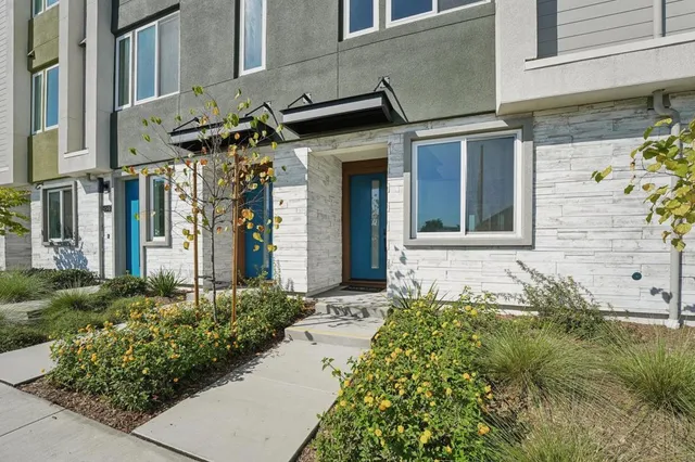 $1,174,961 | 1933-1933 Grand Street, Alameda, CA 94501