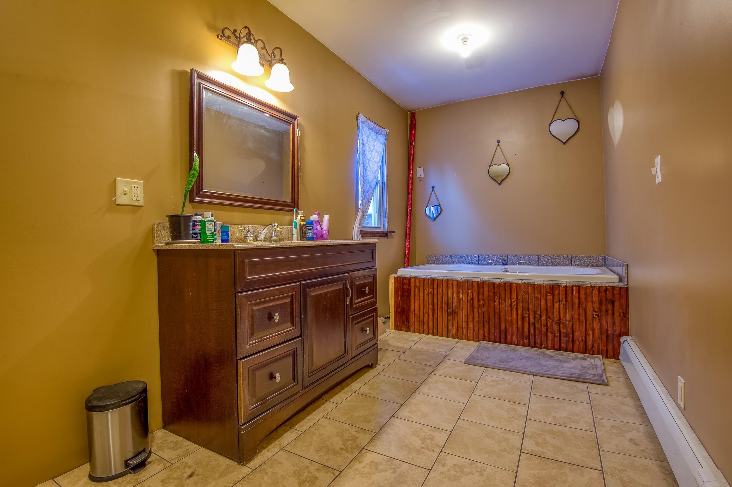 56 Cascade Street Berlin, NH 03570 - Photo 14 of 32