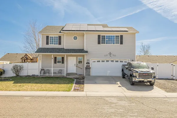 $475,000 | 658 Stone Mountain Drive, Fruita, CO 81521