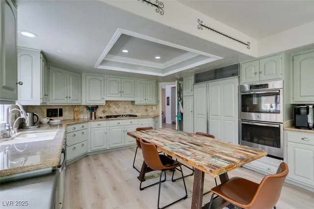 $3,600 | 5133 Southern Hills Lane, Las Vegas, NV 89113