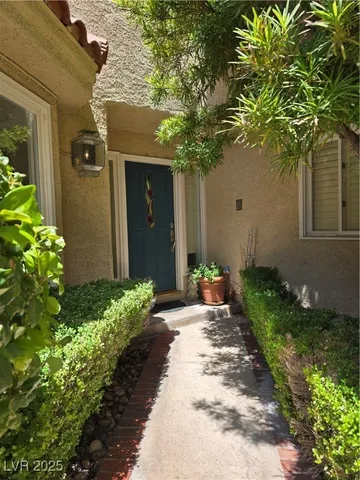 $3,600 | 5133 Southern Hills Lane, Las Vegas, NV 89113