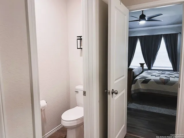 $275,000 | 4414 Lake Ritter Street, St. Hedwig, TX 78152