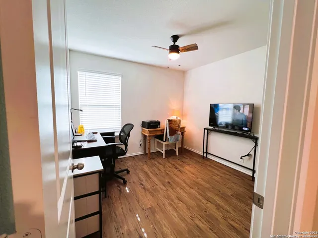 $275,000 | 4414 Lake Ritter Street, St. Hedwig, TX 78152