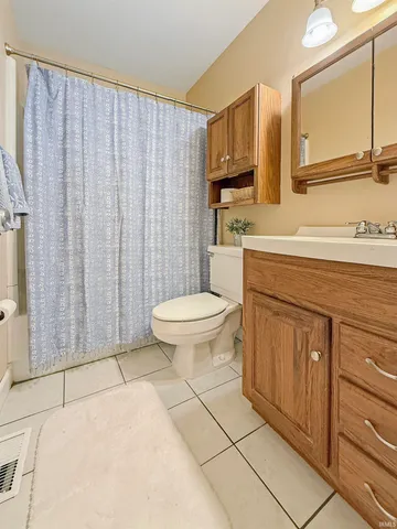 $289,500 | 9119 Old State Road, Evansville, IN 47711