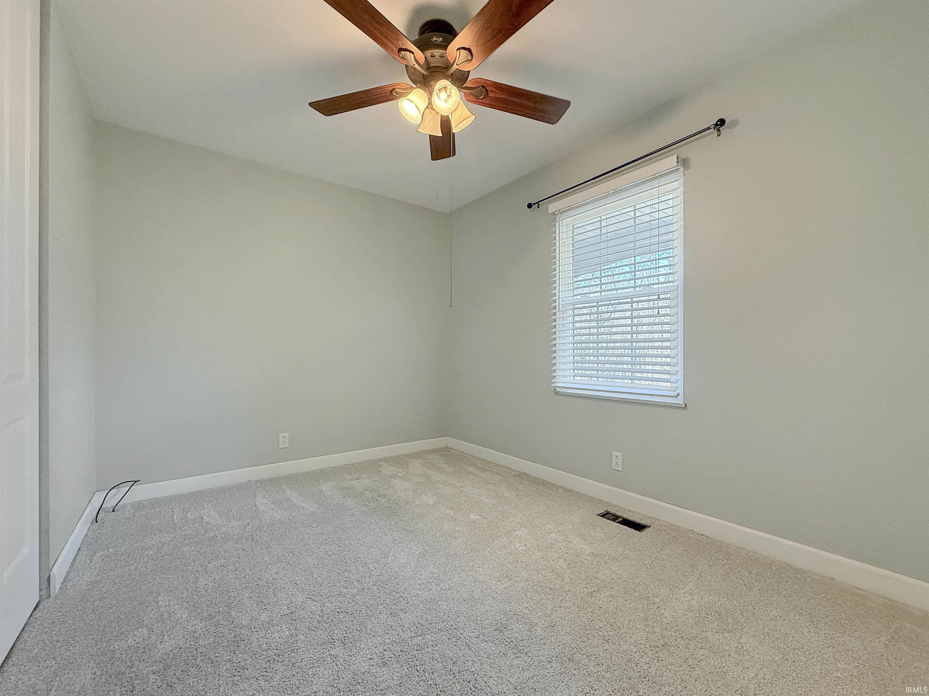 9119 Old State Road Evansville, IN 47711 - Photo 19 of 35