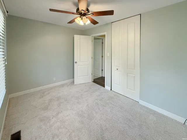 $289,500 | 9119 Old State Road, Evansville, IN 47711