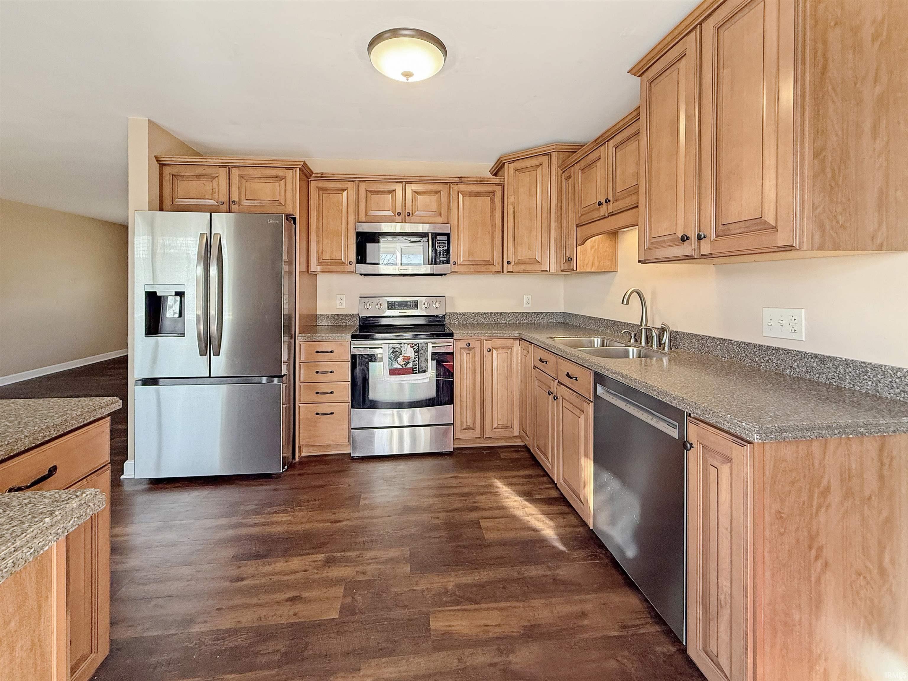 9119 Old State Road Evansville, IN 47711 - Photo 8 of 35