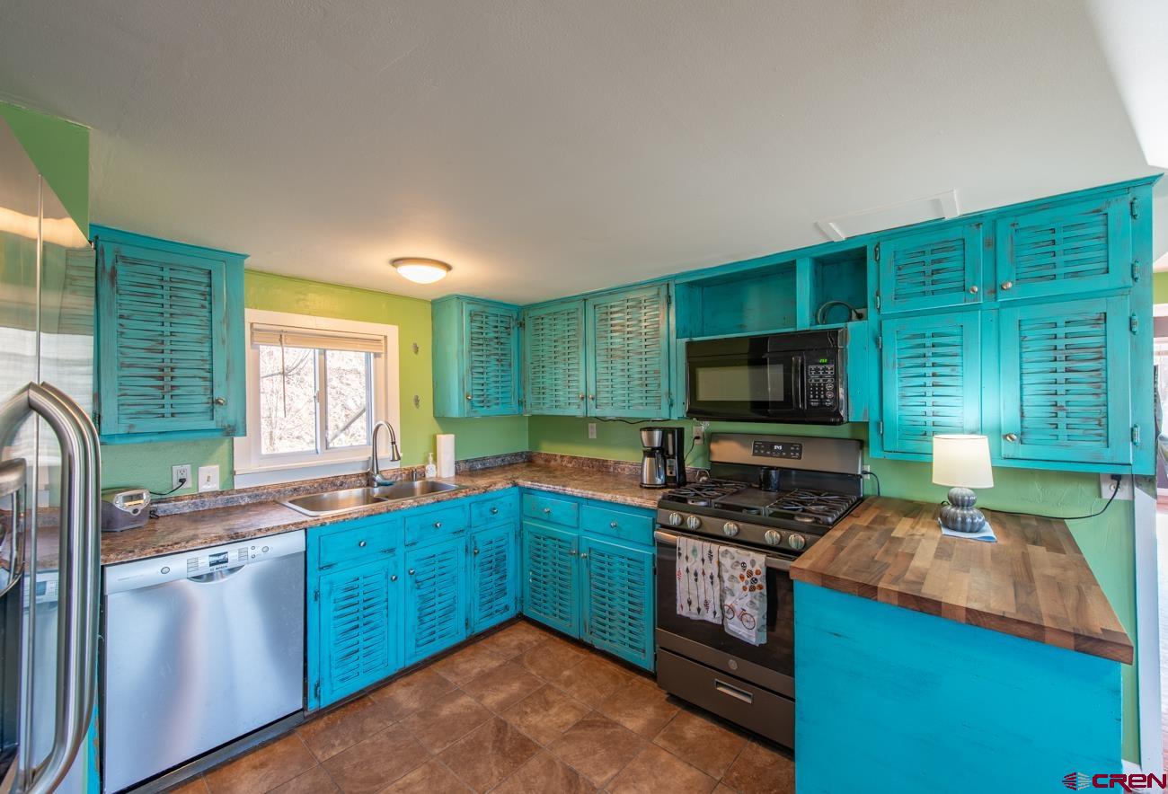 16322 Chipeta Road Montrose, CO 81403 - Photo 8 of 42