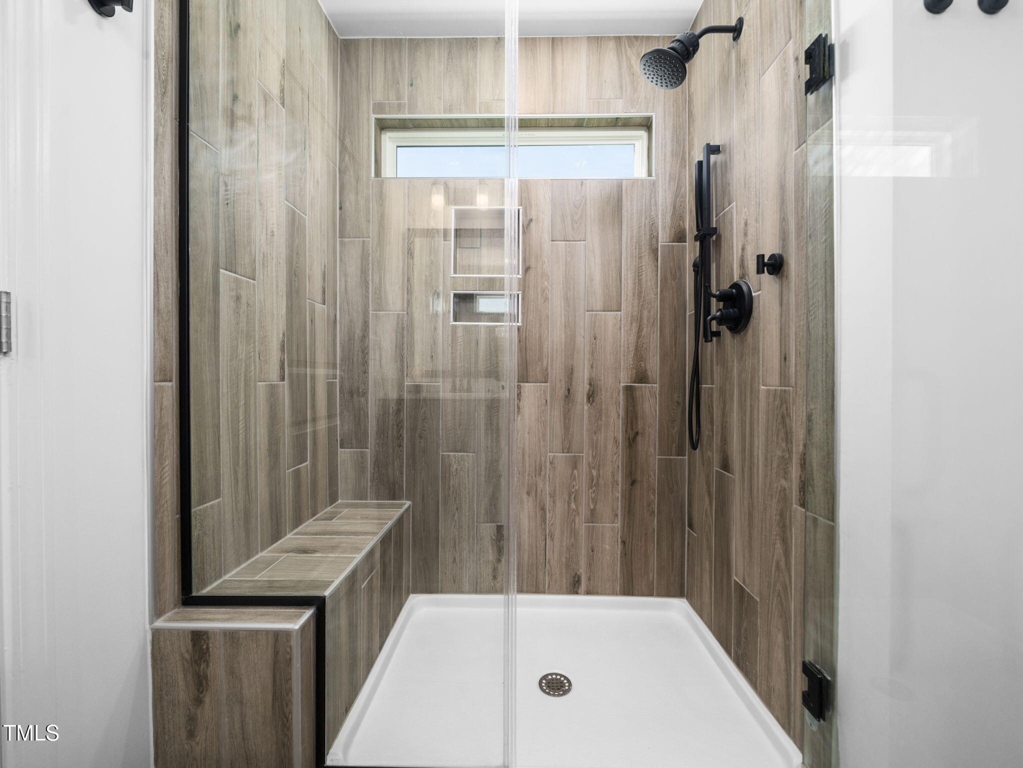 1112 Prominence Drive Durham, NC 27712 - Photo 19 of 40 27-web-or-mls-1112 Prominence-52