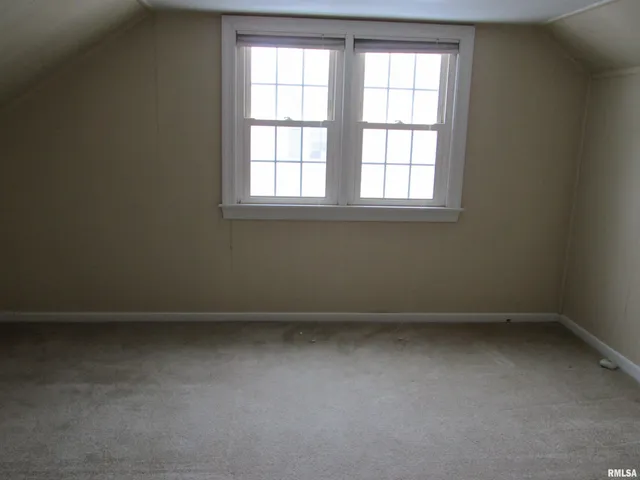 $169,900 | 4922 North Endres Avenue, Peoria, IL 61614