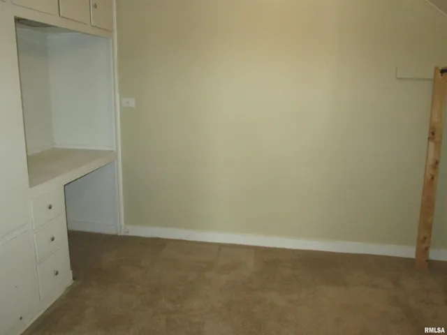 $169,900 | 4922 North Endres Avenue, Peoria, IL 61614