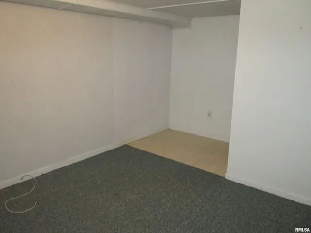 $169,900 | 4922 North Endres Avenue, Peoria, IL 61614