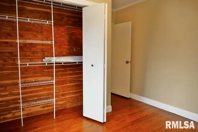 $169,900 | 4922 North Endres Avenue, Peoria, IL 61614