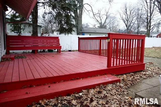 $169,900 | 4922 North Endres Avenue, Peoria, IL 61614