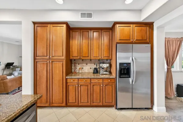 $839,999 | 4345 Shoreline Way, Unit 3, Oceanside, CA 92056