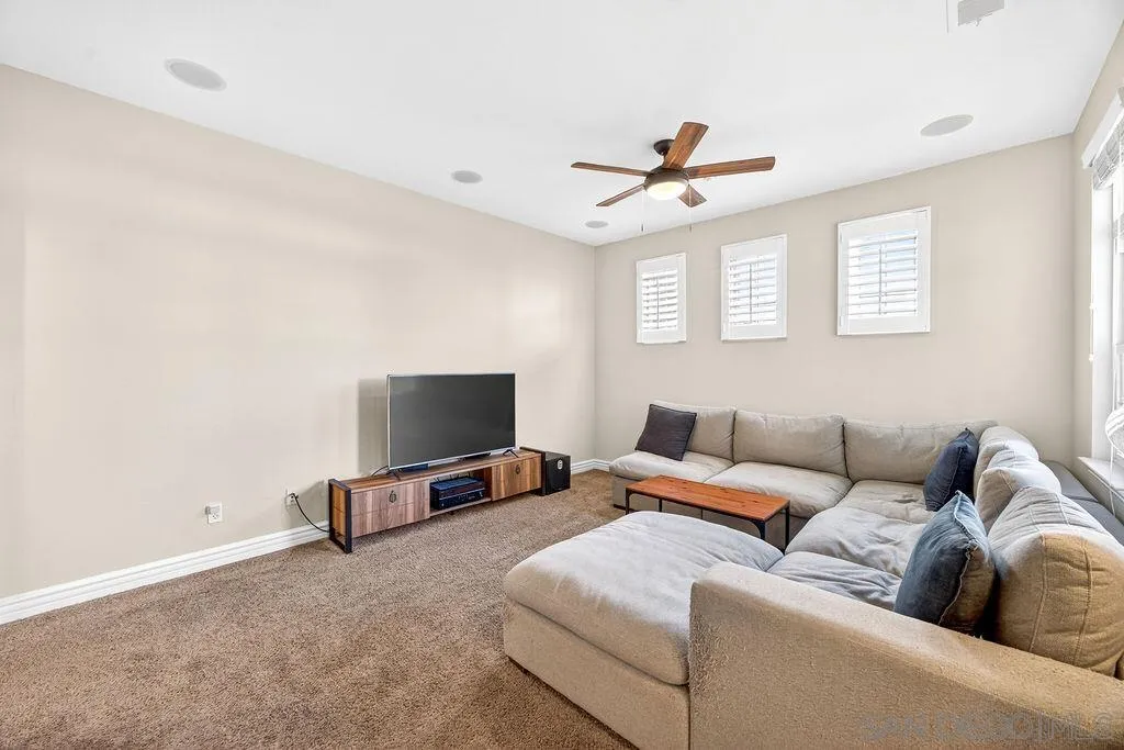 4345 Shoreline Way, Unit 3 Oceanside, CA 92056 - Photo 17 of 45