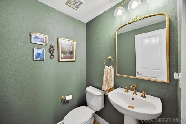 $839,999 | 4345 Shoreline Way, Unit 3, Oceanside, CA 92056