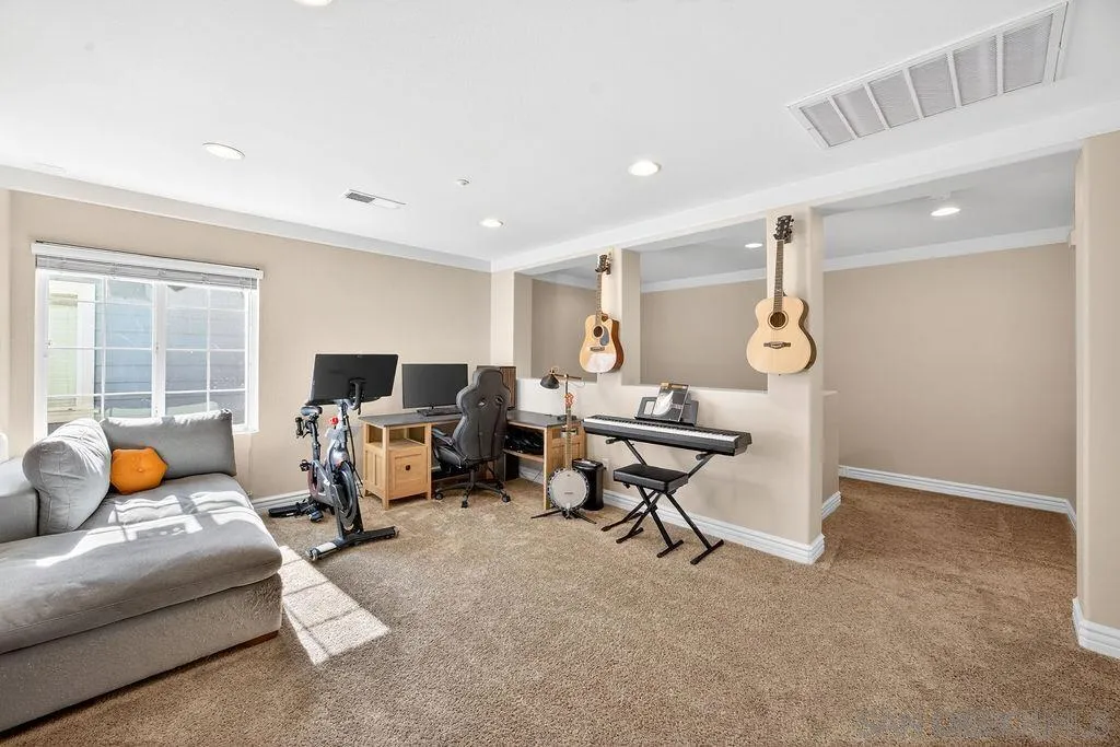 4345 Shoreline Way, Unit 3 Oceanside, CA 92056 - Photo 22 of 45