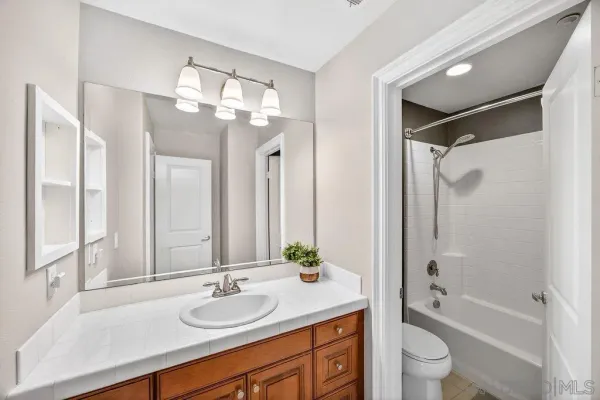 $839,999 | 4345 Shoreline Way, Unit 3, Oceanside, CA 92056