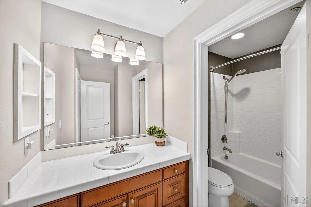 4345 Shoreline Way, Unit 3 Oceanside, CA 92056 - Photo 34 of 45