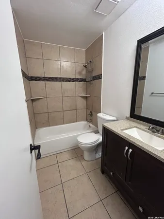 $1,500 | 2615 Lake Briar, San Antonio, TX 78222