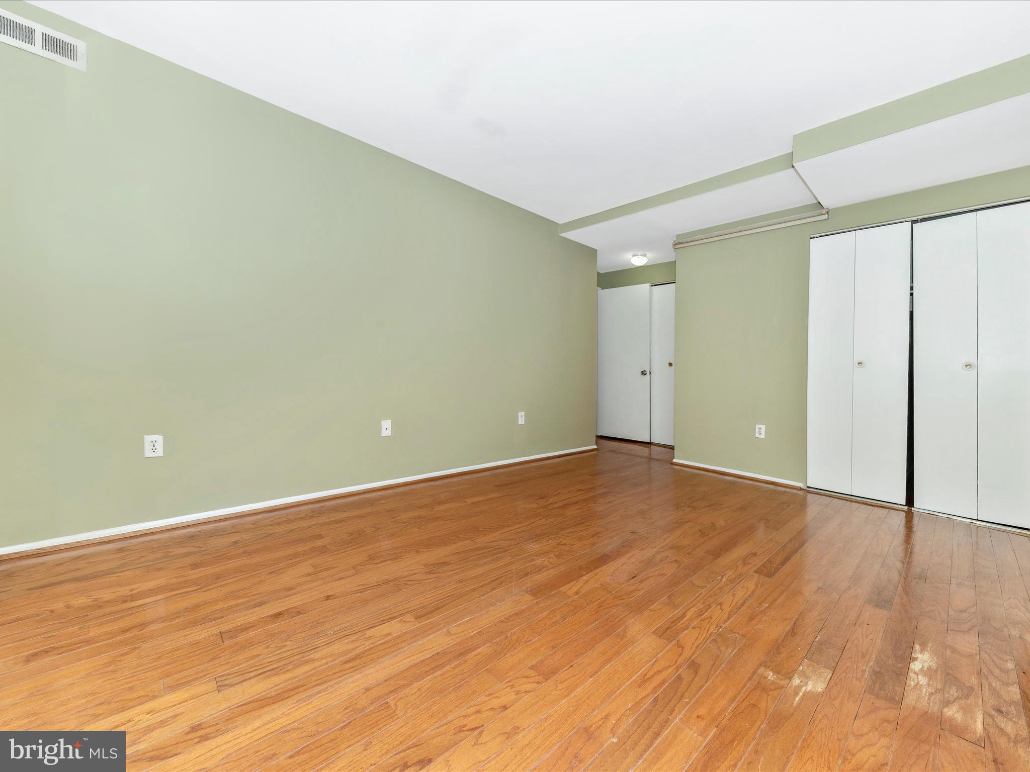 2340 Sun Valley Circle, Unit 2EF Silver Spring, MD 20906 - Photo 29 of 96 Primary Bedroom