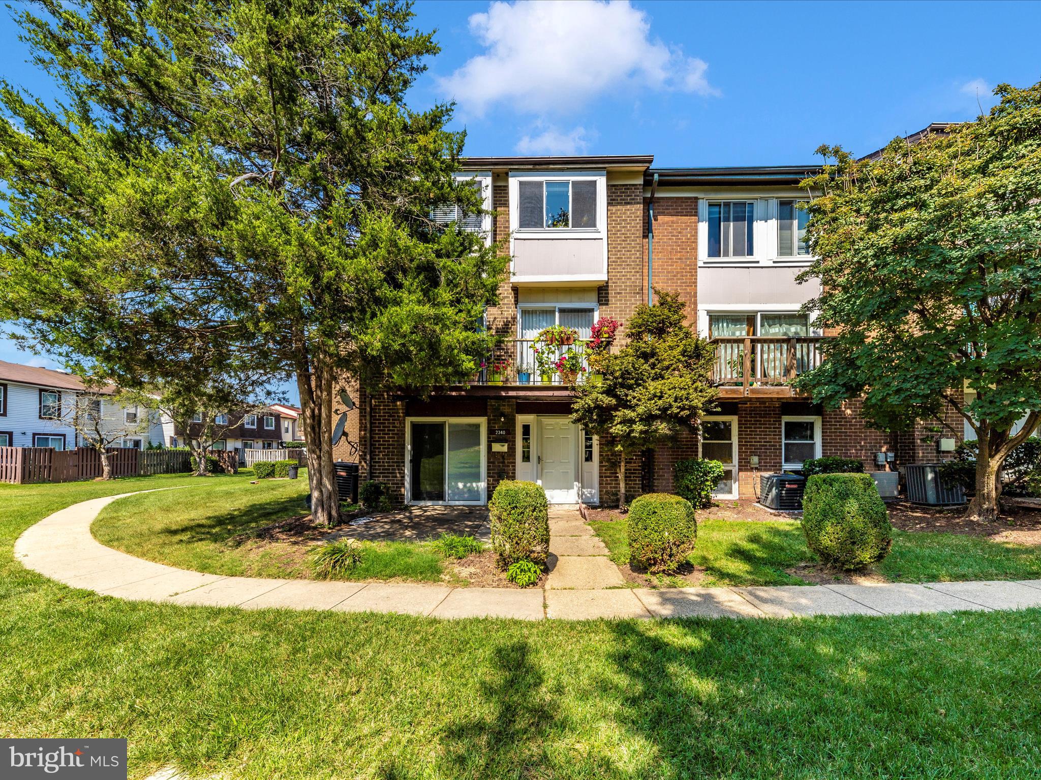 2340 Sun Valley Circle, Unit 2EF Silver Spring, MD 20906 - Photo 39 of 96 Exterior Front
