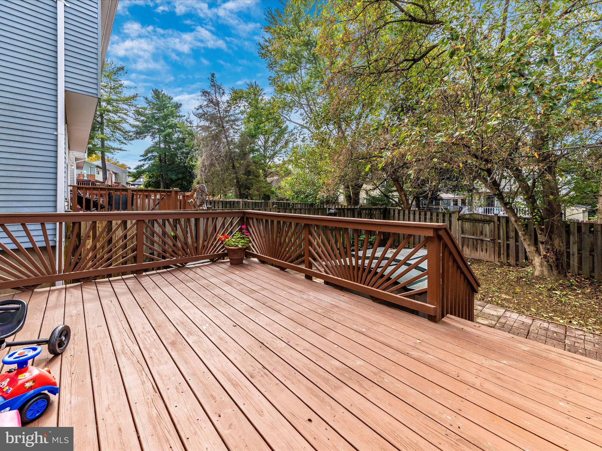 2340 Sun Valley Circle, Unit 2EF Silver Spring, MD 20906 - Photo 95 of 96 Exterior Back