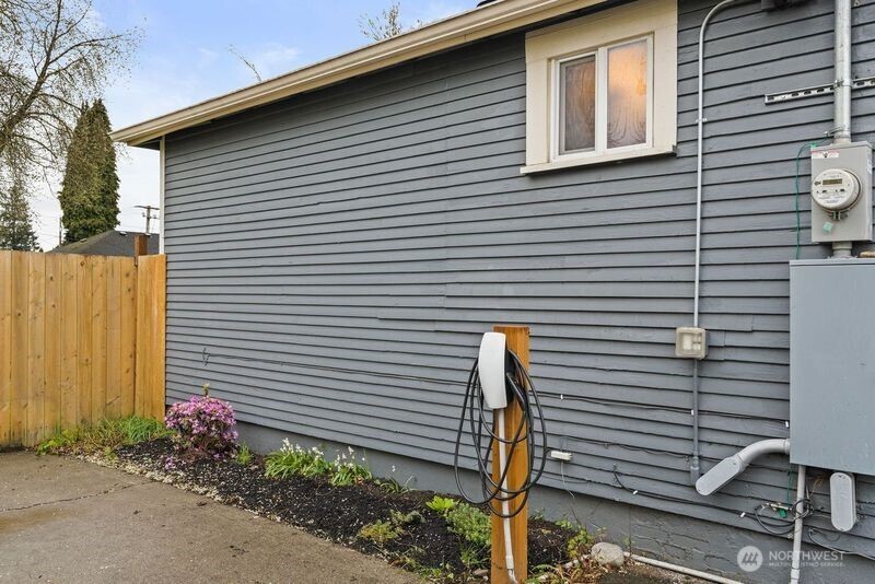 11 R Street Southeast Auburn, WA 98002 - Photo 38 of 38 a view of a backyard
