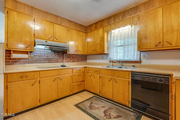 $289,900 | 172 Una Street, Gate City, VA 24251