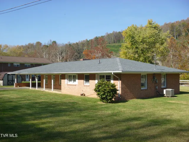 $289,900 | 172 Una Street, Gate City, VA 24251