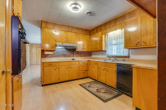 $289,900 | 172 Una Street, Gate City, VA 24251