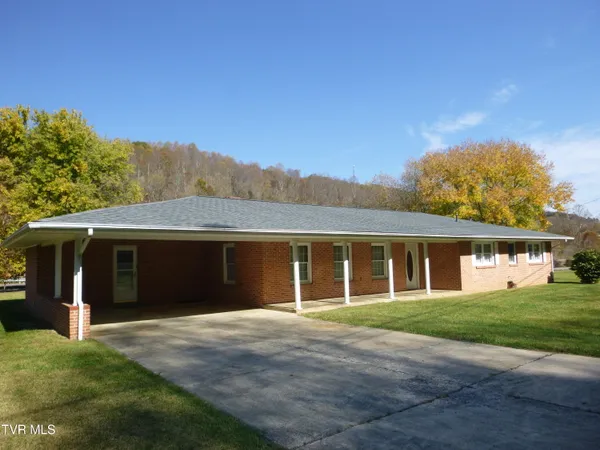 $289,900 | 172 Una Street, Gate City, VA 24251