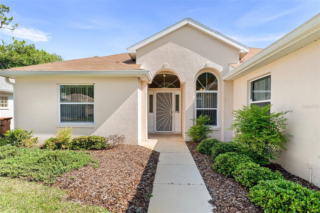 11295 Southwest 73rd Circle Ocala, FL 34476 - Photo 3 of 20