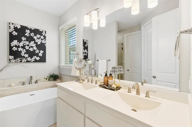 $2,450 | 4520 Del Rey Avenue, McKinney, TX 75070