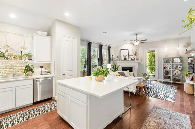 $2,450 | 4520 Del Rey Avenue, McKinney, TX 75070